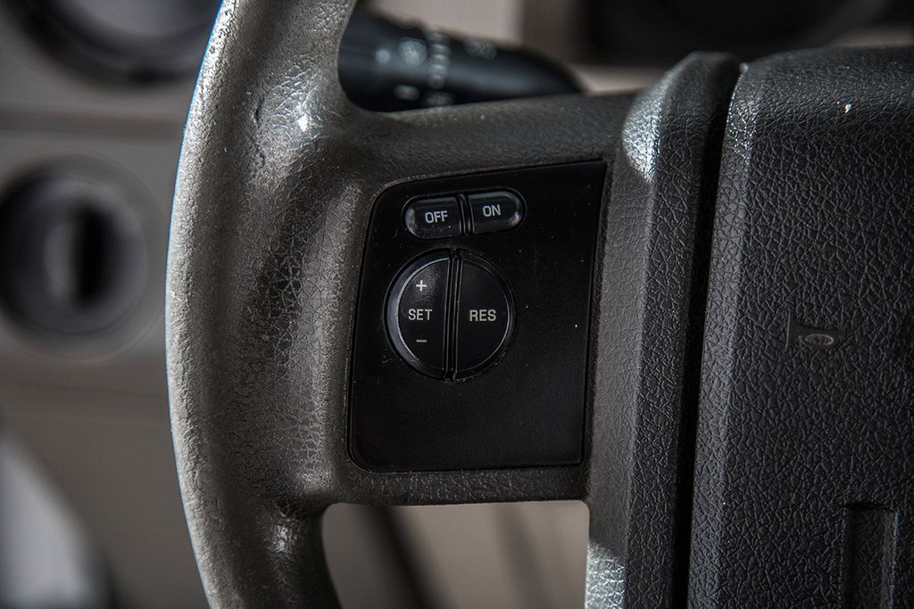 2009 Ford Super Duty F-550 DRW F-550 CREW CAB OPEN UTILITY - 15522551 - 26