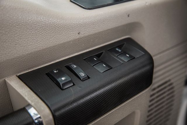 2009 Ford Super Duty F-550 DRW F-550 CREW CAB OPEN UTILITY - 15522551 - 33