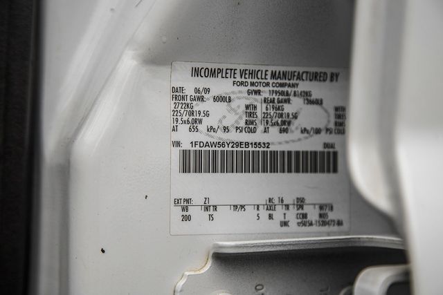 2009 Ford Super Duty F-550 DRW F-550 CREW CAB OPEN UTILITY - 15522551 - 40