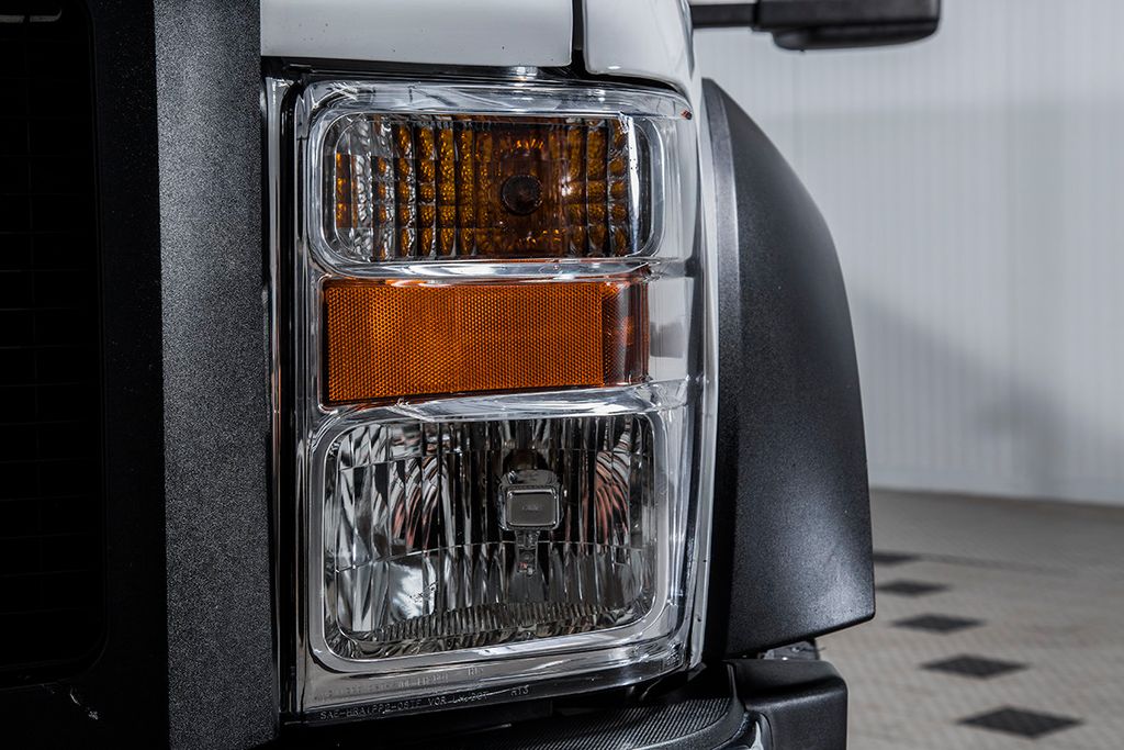 2009 Ford Super Duty F-550 DRW F-550 CREW CAB OPEN UTILITY - 15522551 - 8