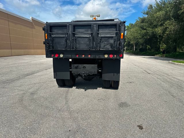2009 GMC C7500 Dump Truck  - 22498676 - 32