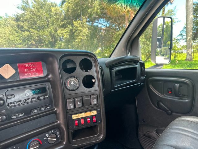 2009 GMC C7500 Dump Truck  - 22498676 - 47