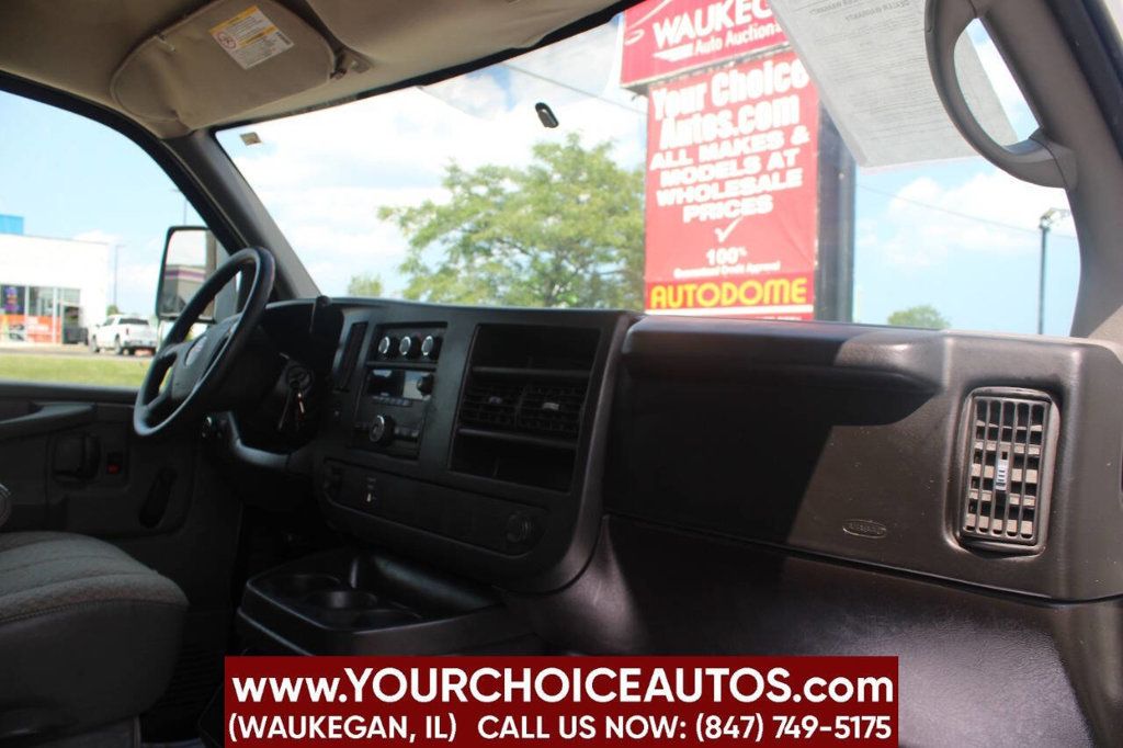 2009 GMC Savana 3500 2dr Commercial/Cutaway/Chassis 139 177 in. WB - 22892160 - 11