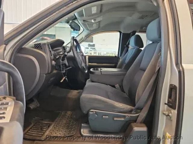 2009 GMC Sierra SLE - 22918672 - 22