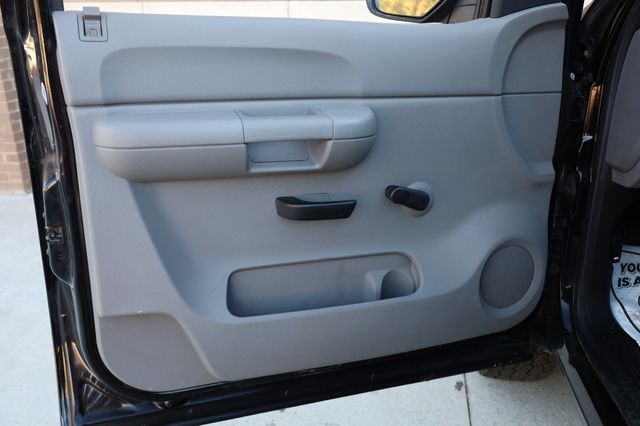 2009 GMC Sierra 1500 2WD Reg Cab 119.0" Work Truck - 22980115 - 10