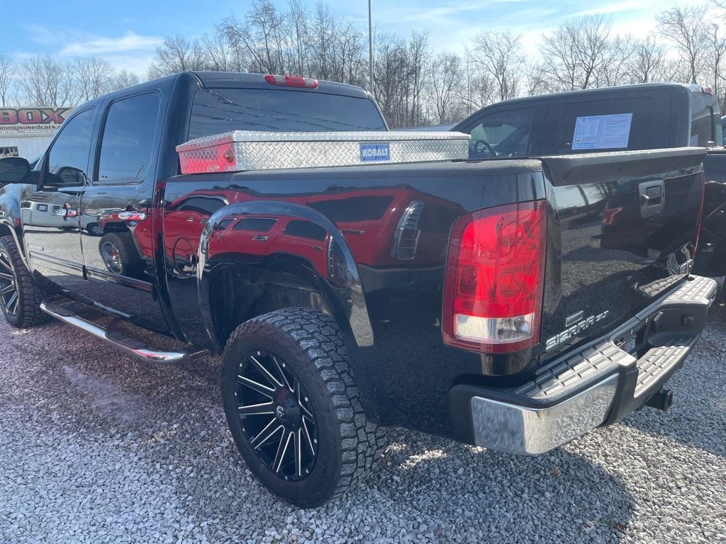 2009 GMC Sierra 1500 Crew Cab SLT Pickup 4D 5 3/4 ft - 22970113 - 2