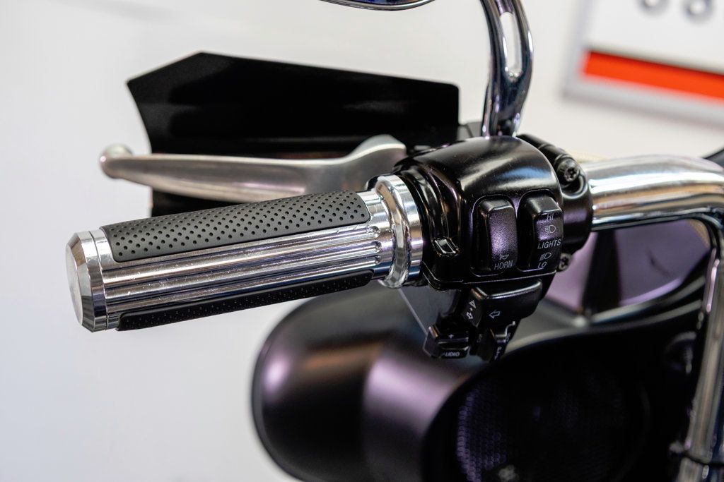 2009 Harley-Davidson FLHTCU Ultra Classic NICE UPGRADES!!! - 22937654 - 9