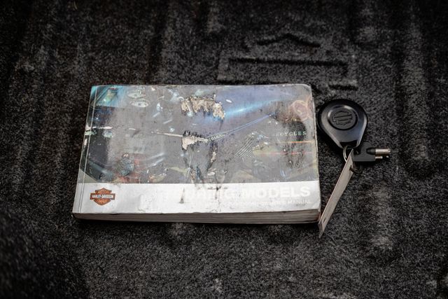 2009 Harley-Davidson FLHTCU Ultra Classic NICE UPGRADES!!! - 22937654 - 32