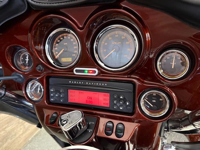 2009 Harley-Davidson FLHTCU Ultra Classic Electra Glide SUPER CLEAN! - 23000387 - 10