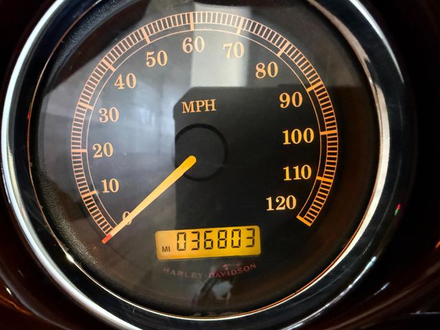 2009 Harley-Davidson FLHTCU Ultra Classic Electra Glide SUPER CLEAN! - 23000387 - 11