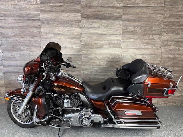 2009 Harley-Davidson FLHTCU Ultra Classic Electra Glide SUPER CLEAN! - 23000387 - 12