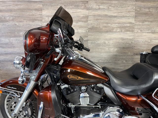 2009 Harley-Davidson FLHTCU Ultra Classic Electra Glide SUPER CLEAN! - 23000387 - 13
