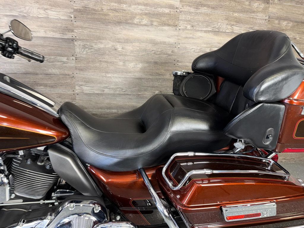 2009 Harley-Davidson FLHTCU Ultra Classic Electra Glide SUPER CLEAN! - 23000387 - 14