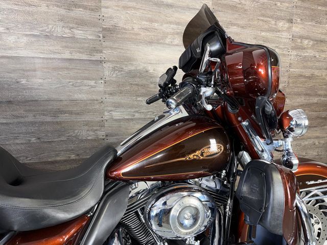2009 Harley-Davidson FLHTCU Ultra Classic Electra Glide SUPER CLEAN! - 23000387 - 6