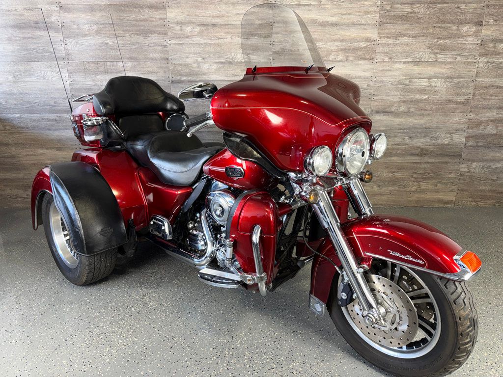 2009 Harley-Davidson FLHTCUTG Triglide Ultra Classic SUPER CLEAN! - 23036515 - 9