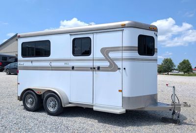 2009 Hawk 2 Horse Straight Load