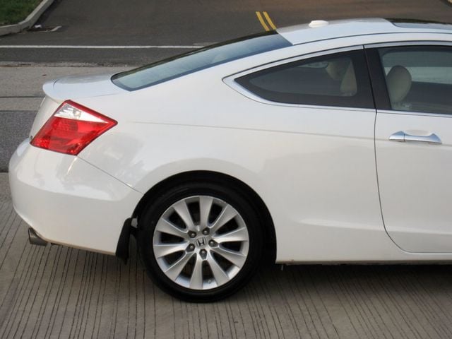 2009 Honda Accord Coupe 2dr V6 Manual EX-L w/Navi - 23067313 - 10