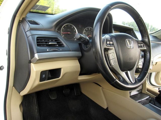 2009 Honda Accord Coupe 2dr V6 Manual EX-L w/Navi - 23067313 - 19