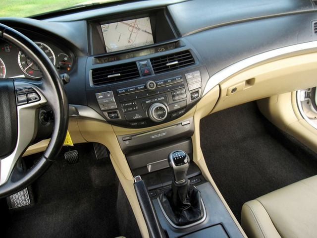 2009 Honda Accord Coupe 2dr V6 Manual EX-L w/Navi - 23067313 - 22