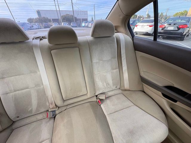 2009 Honda Accord Sedan 4dr I4 Automatic LX - 23035559 - 16