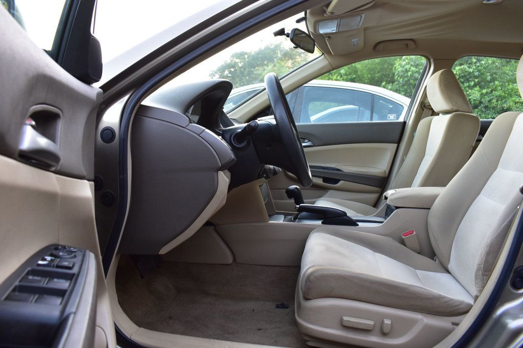 2009 Honda Accord Sedan 4dr I4 Automatic LX-P - 23033358 - 11