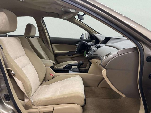 2009 Honda Accord Sedan 4dr I4 Automatic LX-P - 22974261 - 19