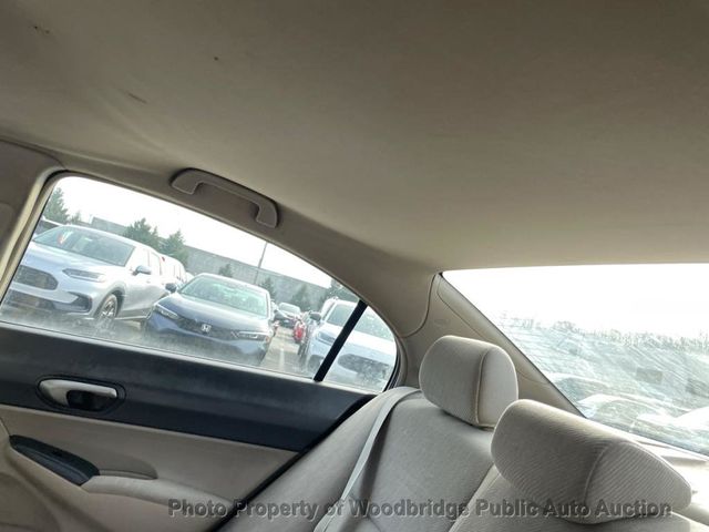 2009 Honda Civic Sedan 4dr Automatic LX - 22988275 - 19