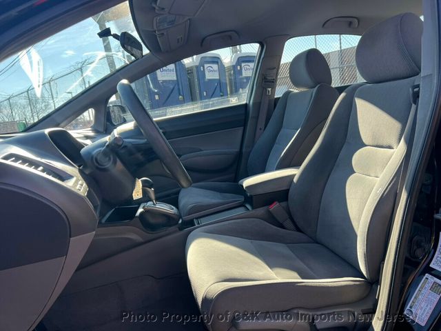 2009 Honda Civic Sedan 4dr Automatic LX - 22954466 - 19
