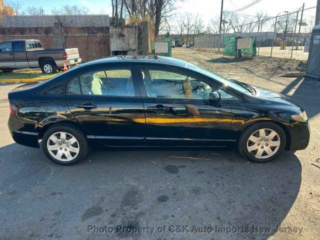 2009 Honda Civic Sedan 4dr Automatic LX - 22954466 - 6