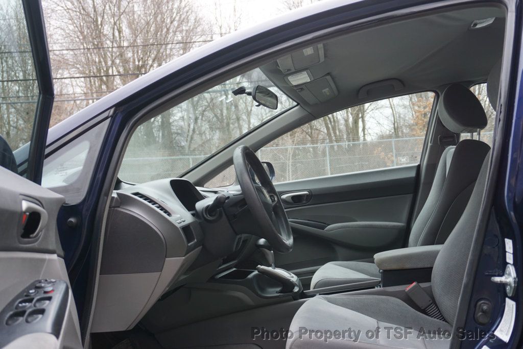 2009 Honda Civic Sedan 4dr Automatic LX - 22988830 - 9