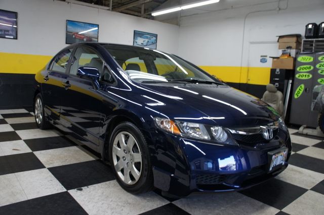 2009 Honda Civic Sedan Only 22k miles! Immaculate! - 22947610 - 1