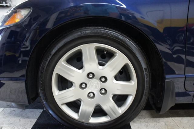 2009 Honda Civic Sedan Only 22k miles! Immaculate! - 22947610 - 22