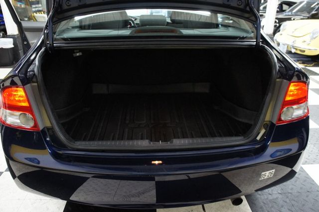 2009 Honda Civic Sedan Only 22k miles! Immaculate! - 22947610 - 43