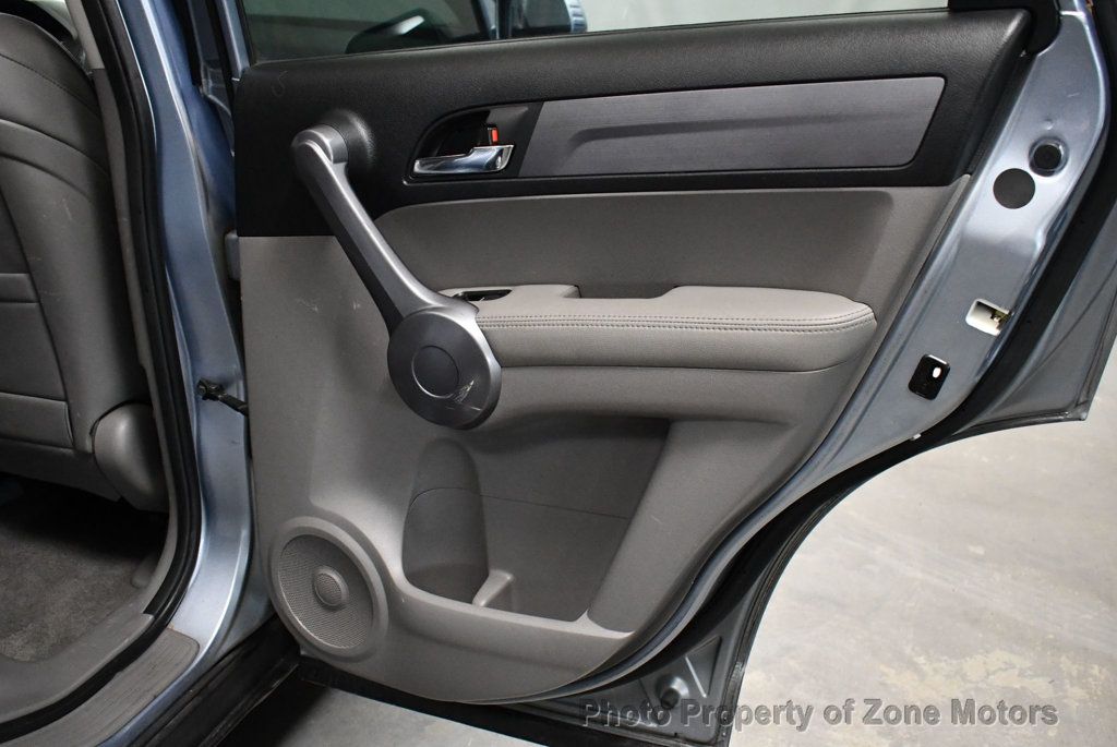 2009 Honda CR-V EX-L photo 18