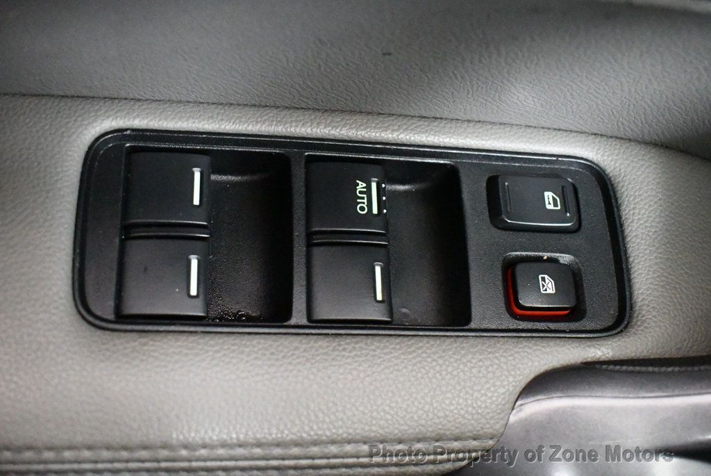 2009 Honda CR-V EX-L photo 27