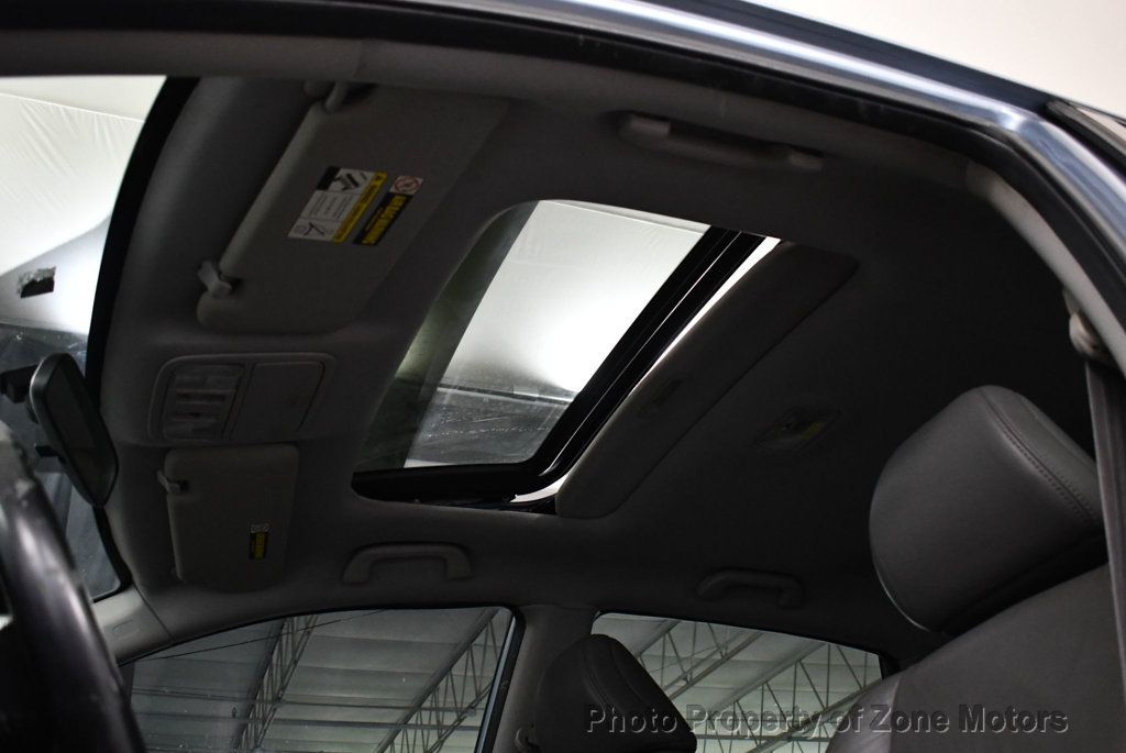 2009 Honda CR-V EX-L photo 39