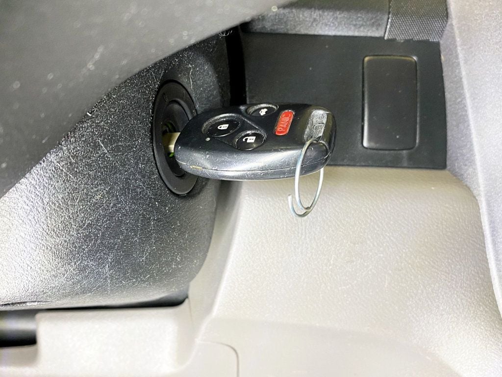 2009 Honda CR-V 4WD 5dr LX - 22980448 - 24