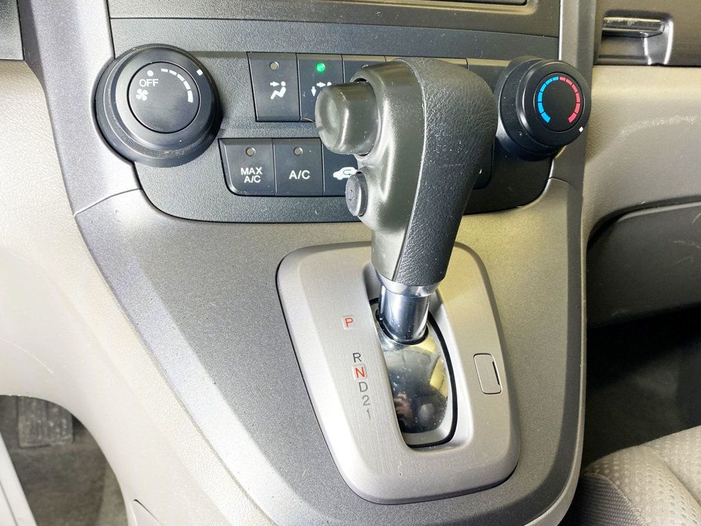2009 Honda CR-V 4WD 5dr LX - 22980448 - 27