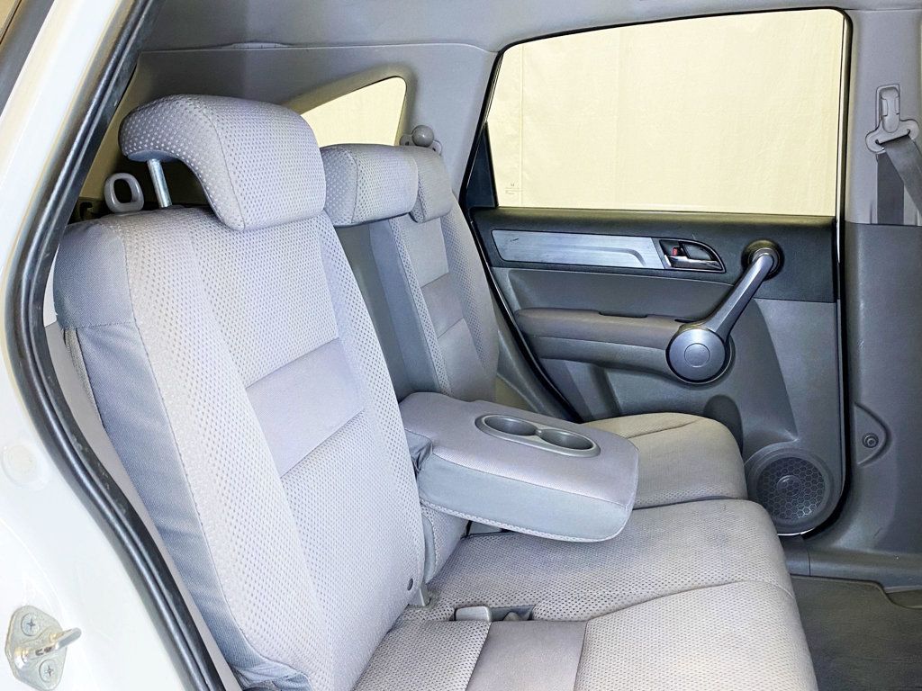 2009 Honda CR-V 4WD 5dr LX - 22980448 - 38