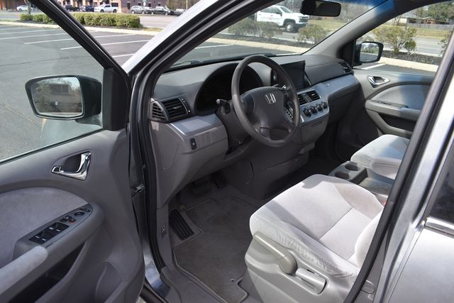 2009 Honda Odyssey 5dr LX - 23027970 - 16