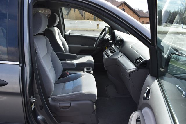2009 Honda Odyssey 5dr LX - 23027970 - 17