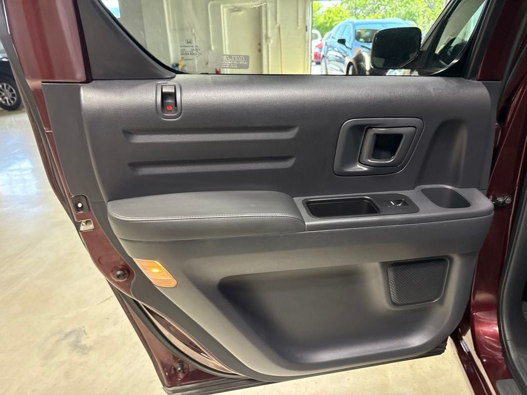 2009 Honda Ridgeline 4WD Crew Cab RTL - 23051318 - 30