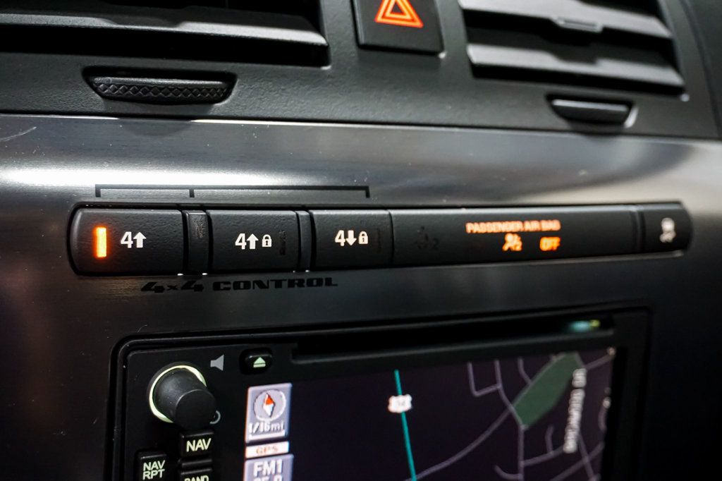 2009 Hummer H3 Alpha photo 23