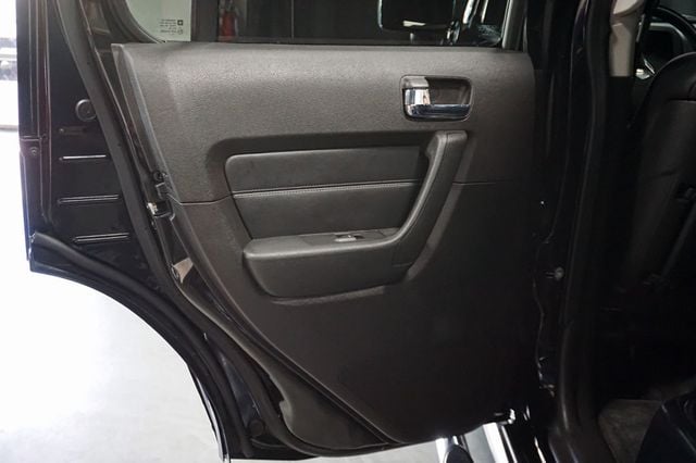 2009 HUMMER H3 *H3 Alpha* *V8* *Only 13k Miles* *Florida Truck* *Rare Find* - 22919006 - 28