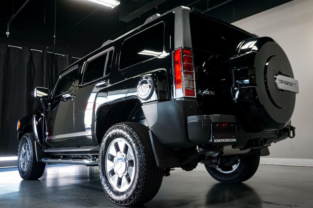 2009 Hummer H3 Alpha photo 42