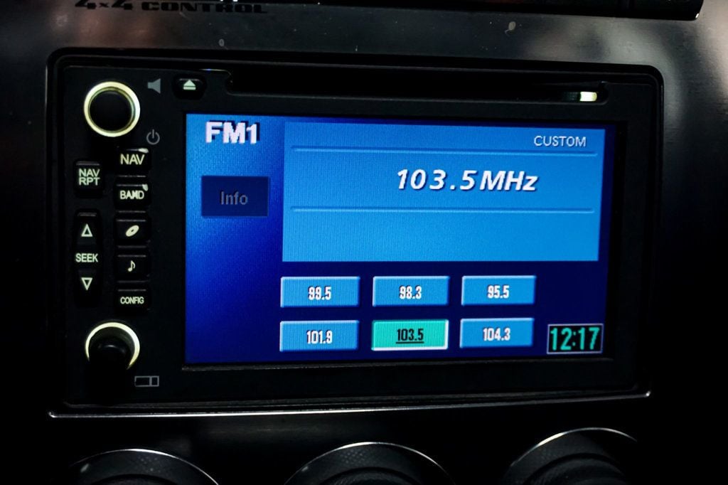 2009 HUMMER H3T *H3T Alpha* *1-Owner* *Snug Top* - 22937627 - 10