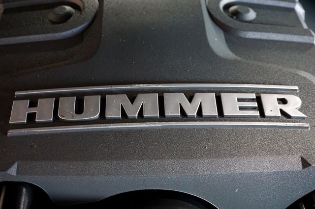 2009 HUMMER H3T *H3T Alpha* *1-Owner* *Snug Top* - 22937627 - 46