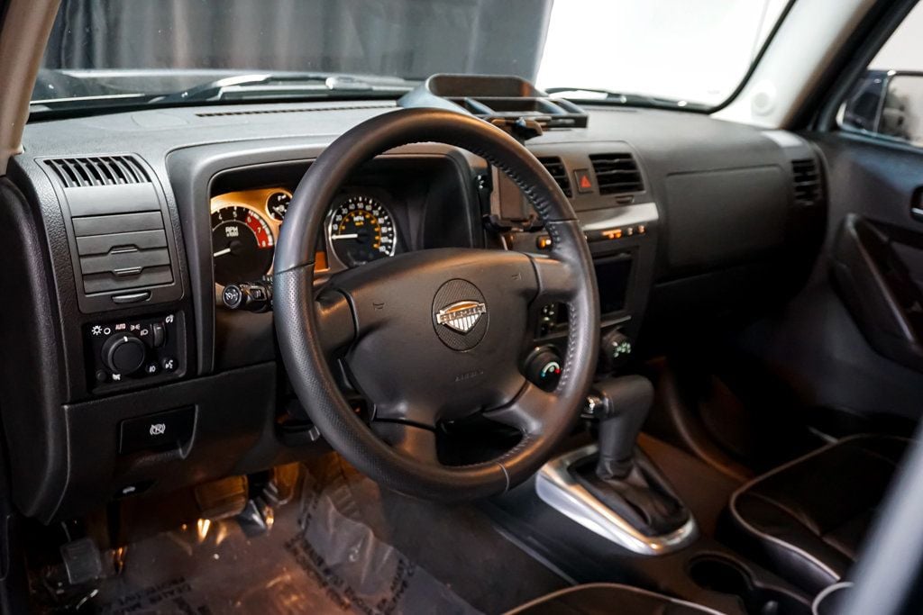 2009 HUMMER H3T *H3T Alpha* *1-Owner* *Snug Top* - 22937627 - 52