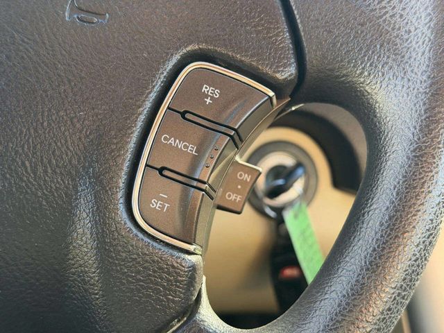 2009 Hyundai Sonata GLS 4dr Sedan 5A - 22962834 - 34