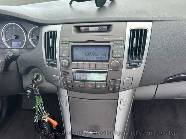 2009 Hyundai Sonata Limited - 22935259 - 12